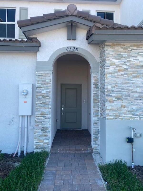 2354 NW 125th Street, Miami, FL 33167 photo 2