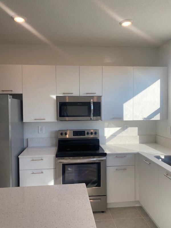 2354 NW 125th Street, Miami, FL 33167 photo 4