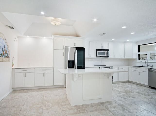 6081 SE Landing Way #6, Stuart, FL 34997 photo 3