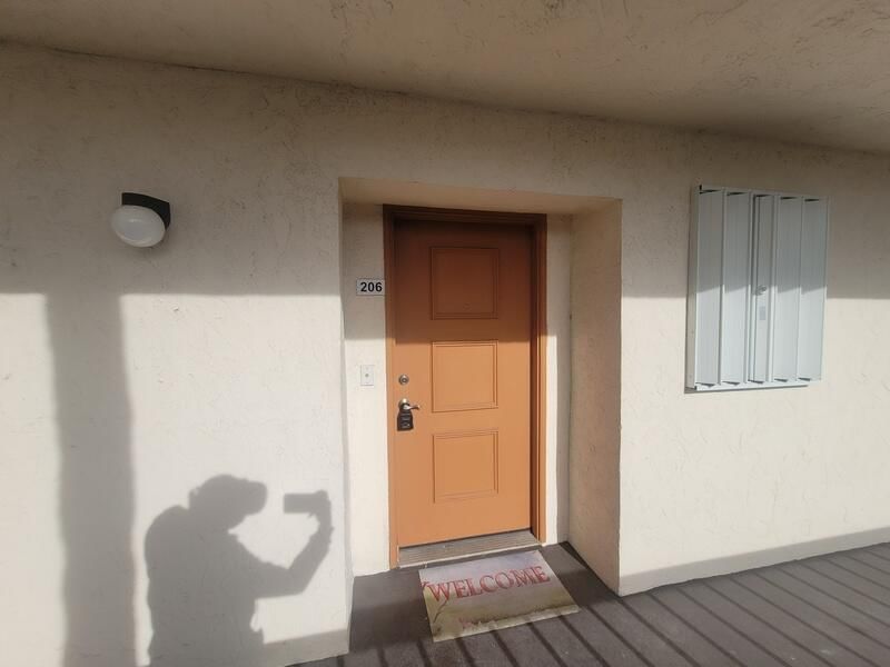 5917 Via Vermilya #206, Lake Worth, FL 33462 photo 4