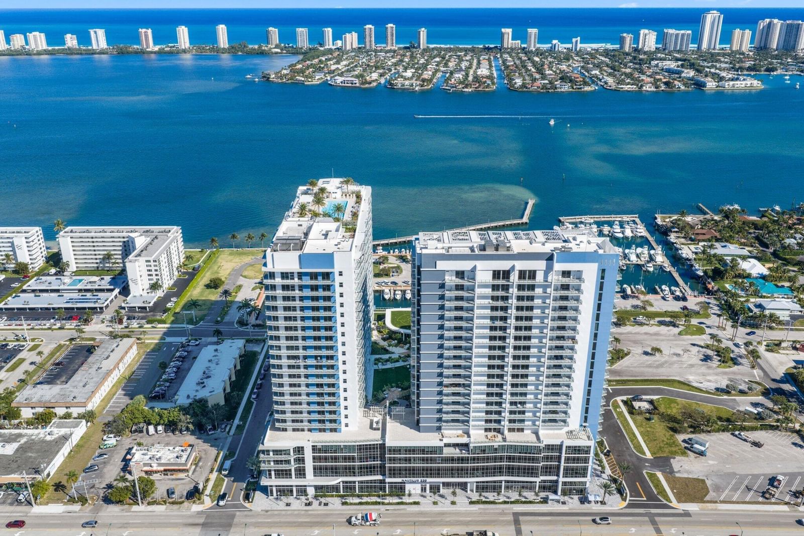 220 Lake Shore Drive #1121, Lake Park, FL 33403 photo 2