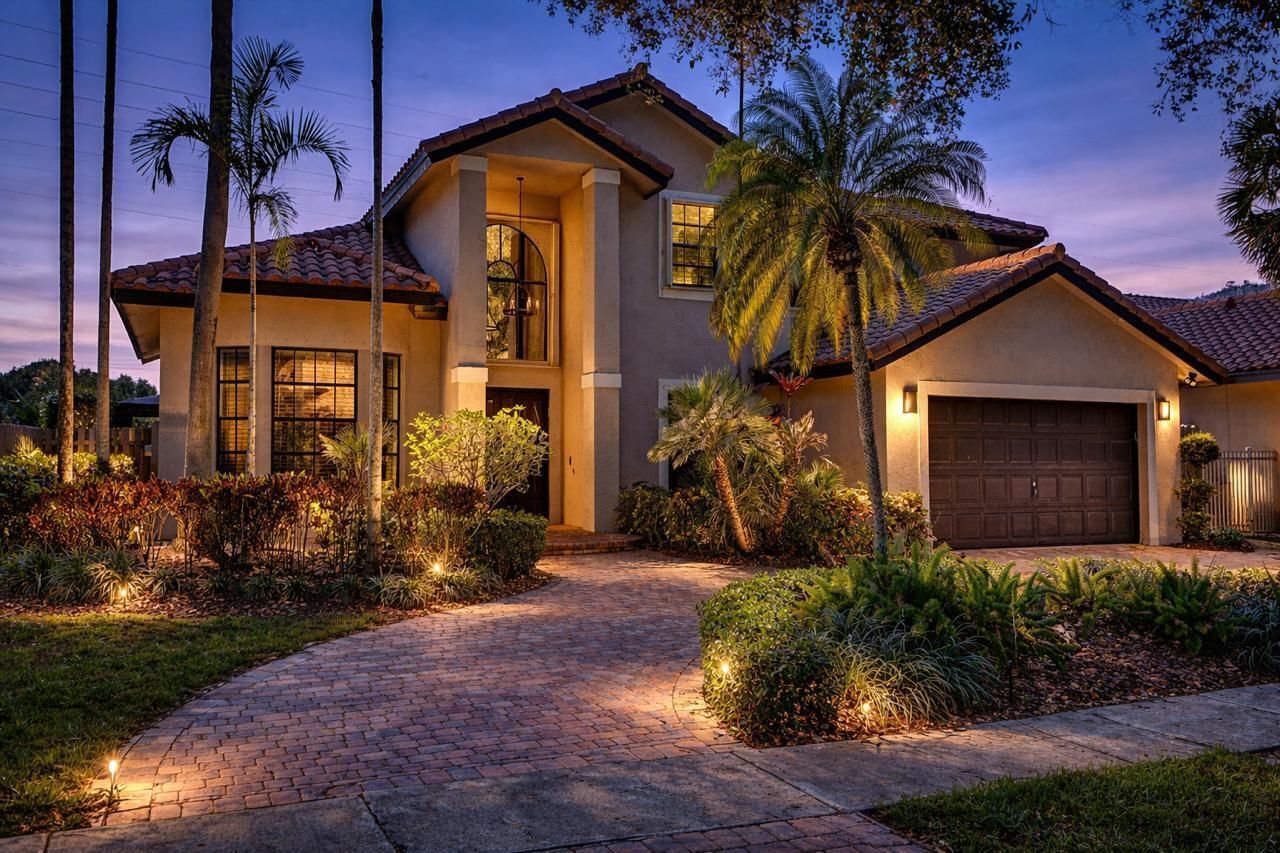 10650 Paris Street, Cooper City, FL 33026 photo 2