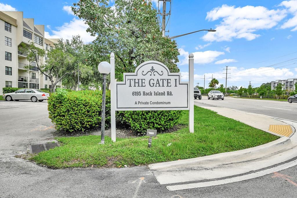 6190 Woodlands Boulevard #311, Tamarac, FL 33319 photo 5