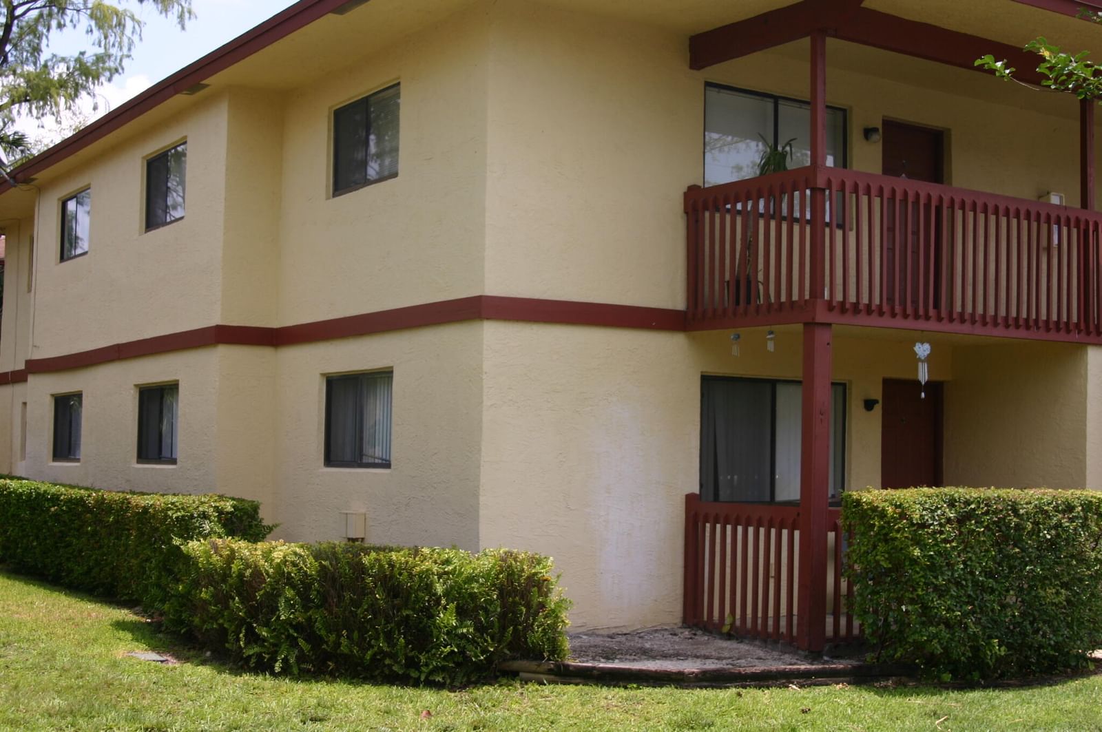 2070 NW 43rd Terrace #Apt 3, Lauderhill, FL 33313 photo 2