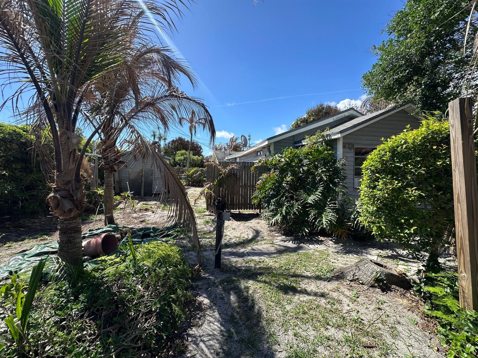 8160 SE Washington Avenue, Hobe Sound, FL 33455 photo 3