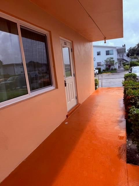 331 N Sheffield N #331, West Palm Beach, FL 33417 photo 2