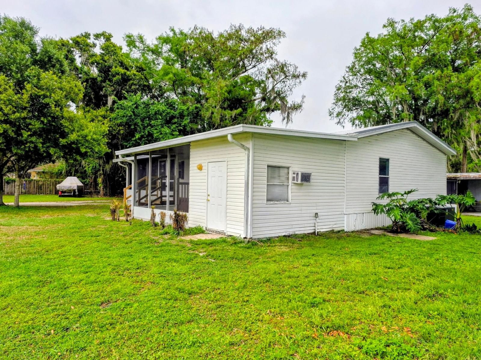 301 SE 5th Avenue, Okeechobee, FL 34974 photo 3