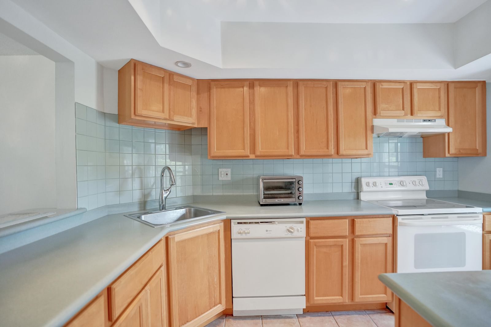900 SW 12th Street #100, Fort Lauderdale, FL 33315 photo 3