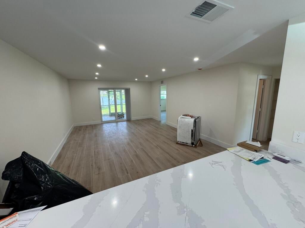 435 SW Natura Avenue #A, Deerfield Beach, FL 33441 photo 5