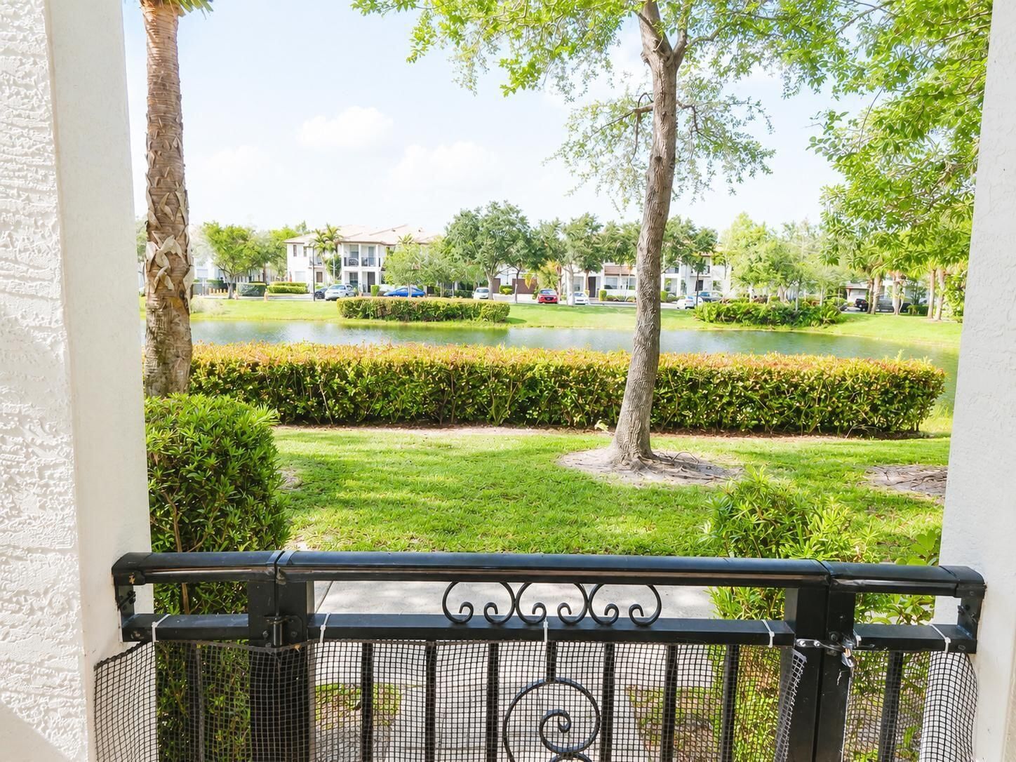 4720 Mimosa Place #909, Coconut Creek, FL 33073 photo 4