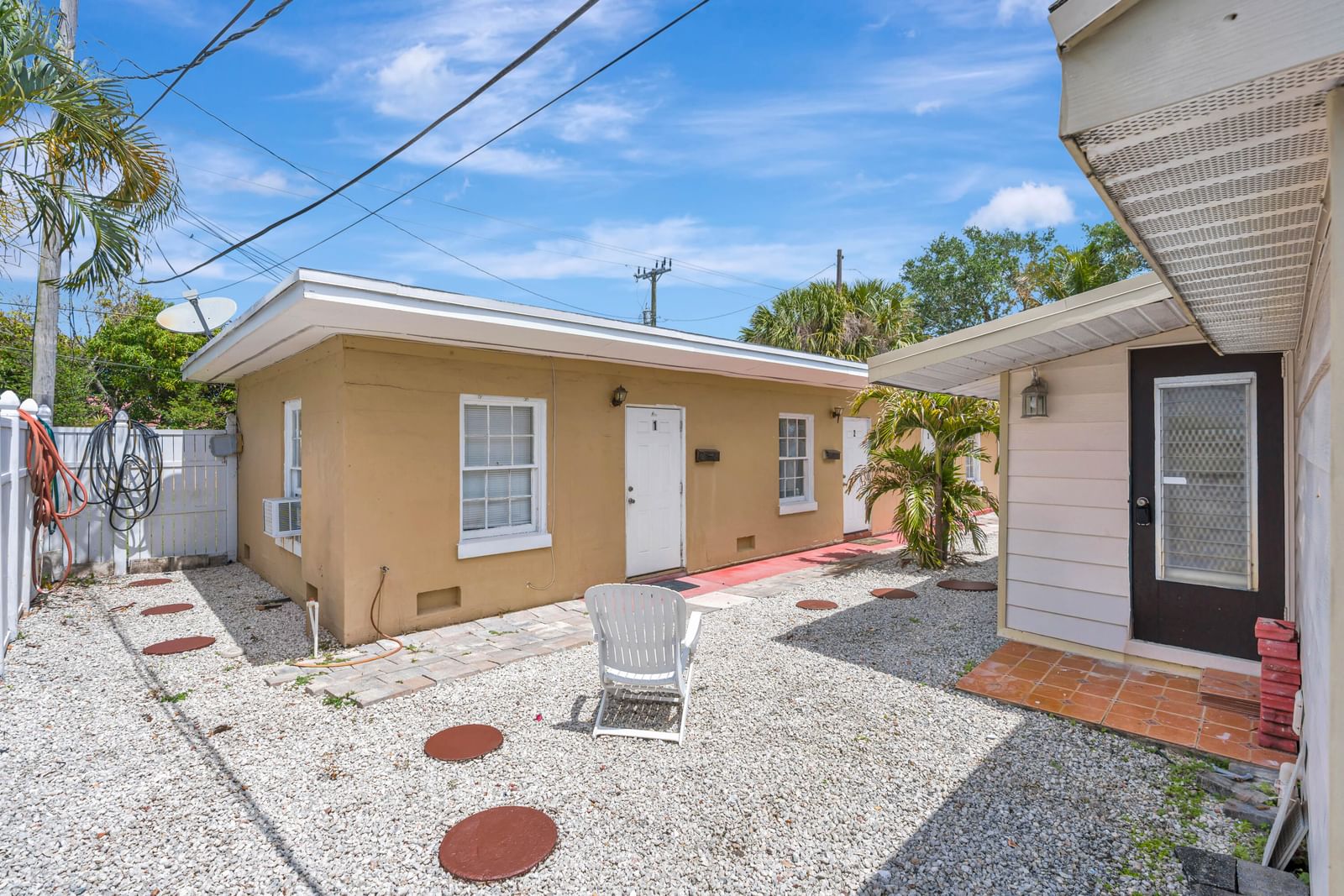 505 Foresteria Drive, Lake Park, FL 33403 photo 2