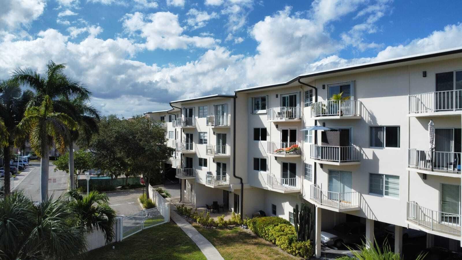 1967 S Ocean Boulevard #221d, Pompano Beach, FL 33062 photo 3