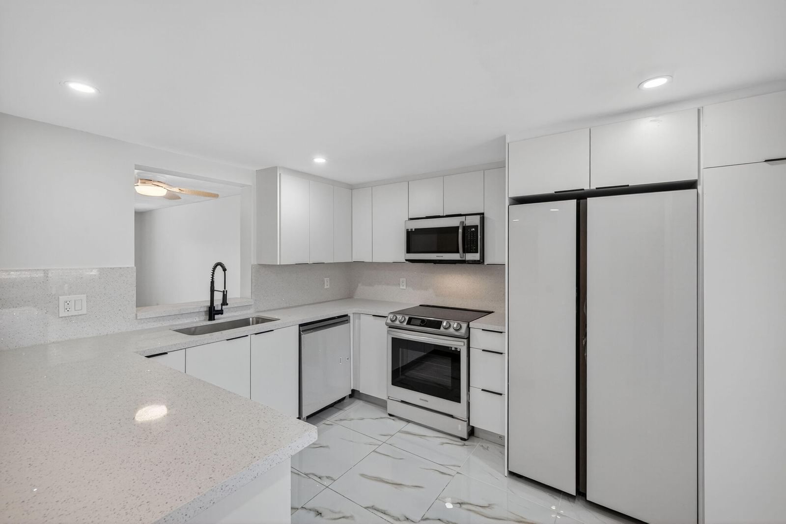 14375 Strathmore Lane #303, Delray Beach, FL 33446 photo 2