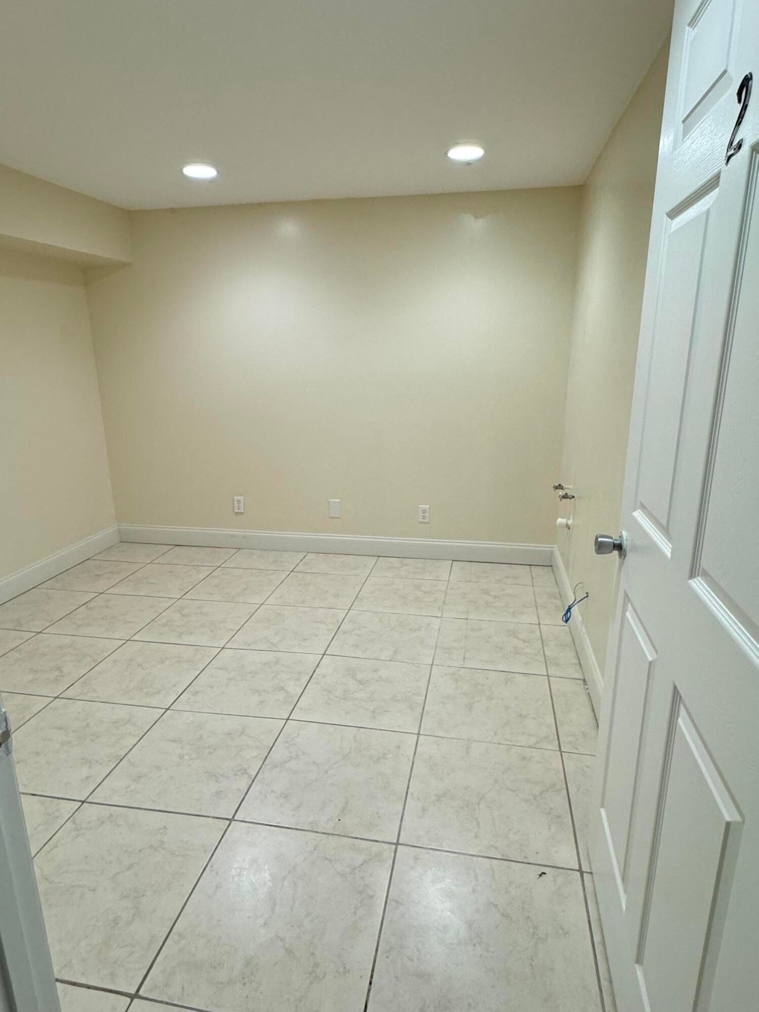 706 N 7th Street, Fort Pierce, FL 34950 photo 2