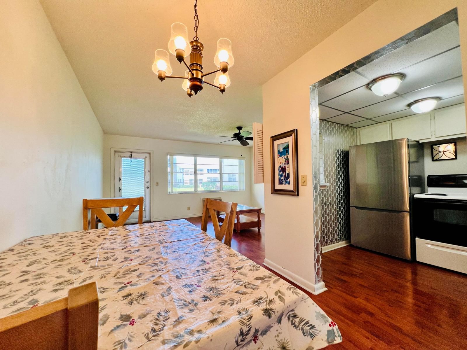8 Northampton A, West Palm Beach, FL 33417 photo 2