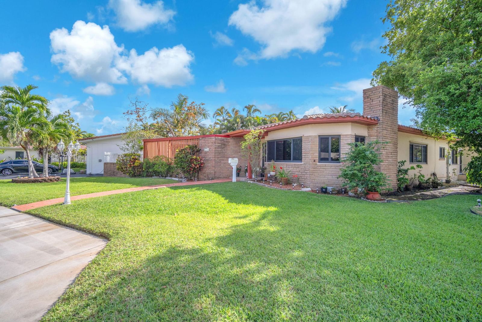 11490 W Biscayne Canal Road, Miami, FL 33161 photo 4