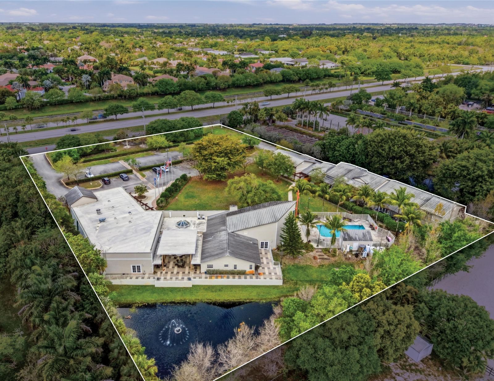 2950 S Flamingo Road, Davie, FL