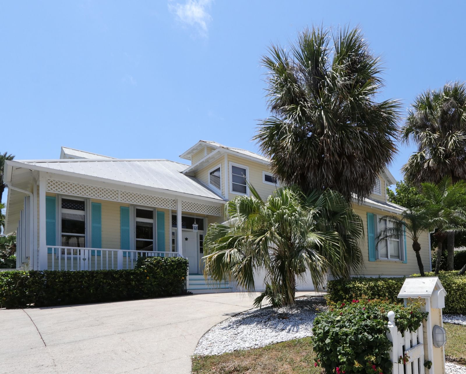 400 Seaside Lane, Juno Beach, FL 33408