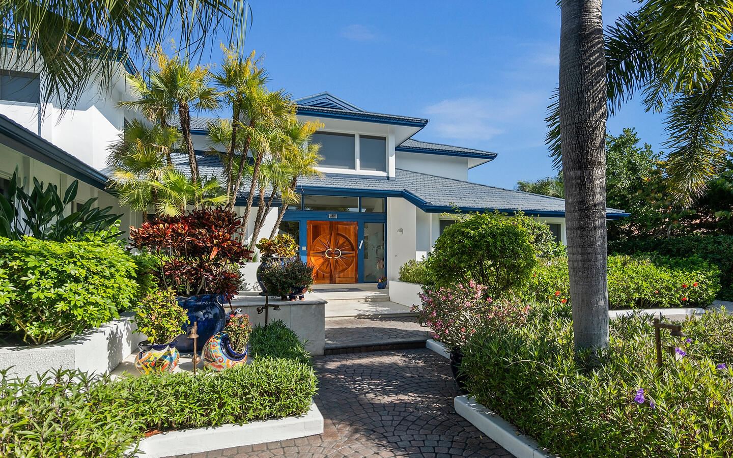 6819 SE South Marina Way, Stuart, FL 34996 photo 2