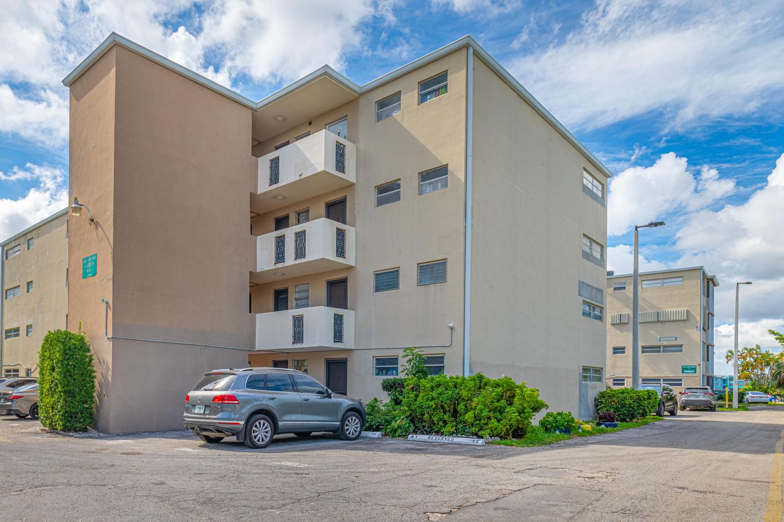 1660 NE 191st Street #Unit 311, Miami, FL 33179 photo 3