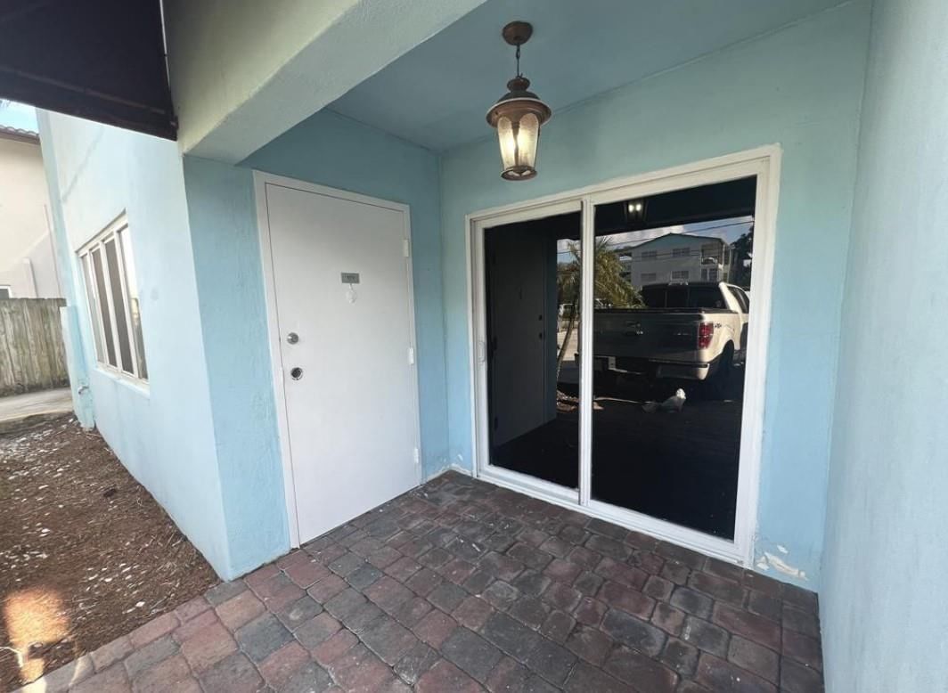1060 Crystal Lake Drive #101, Deerfield Beach, FL 33064 photo 3