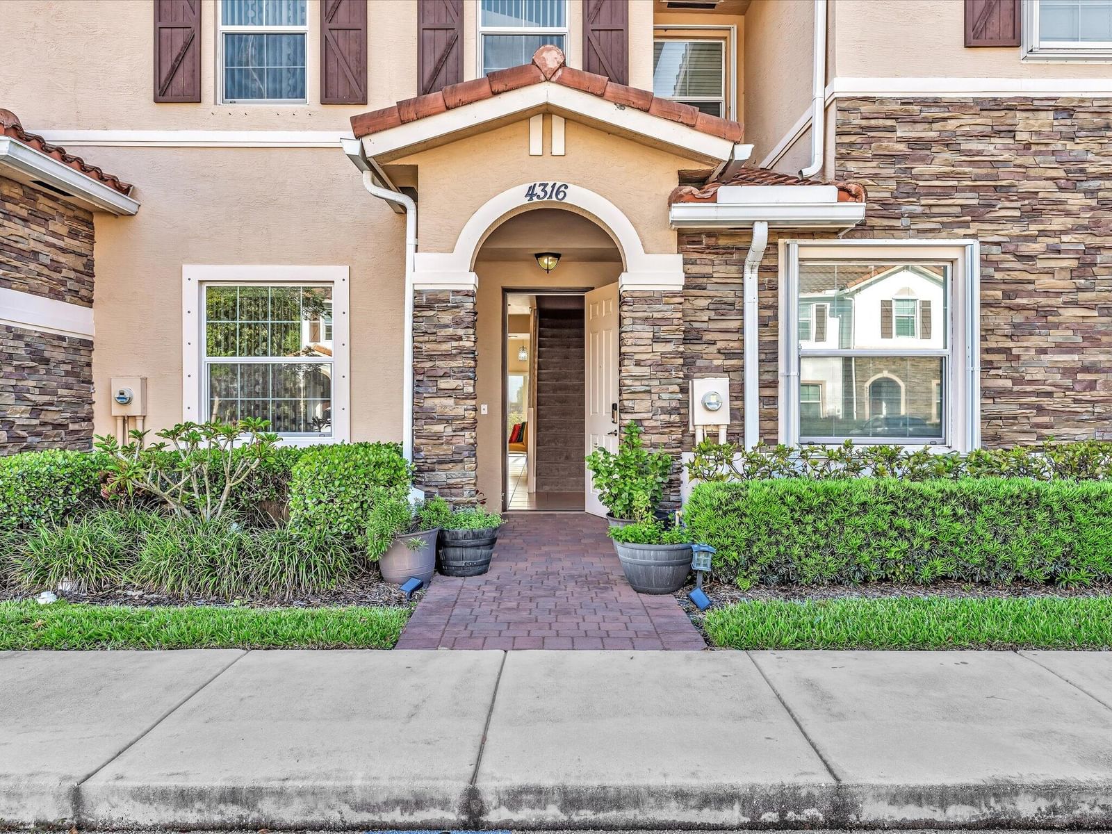 4316 Maybelle Lane, West Palm Beach, FL 33417 photo 5