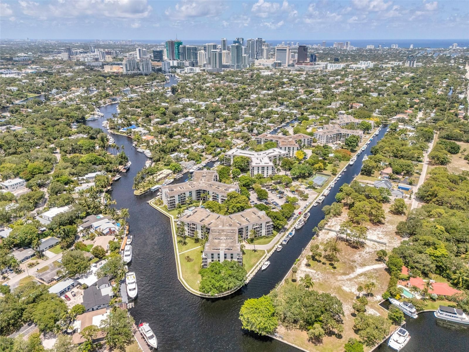 900 River Reach Drive #518, Fort Lauderdale, FL 33315 photo 2