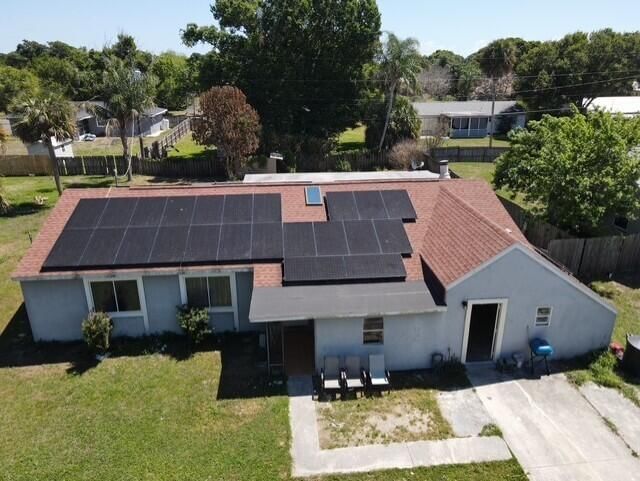 4904 Myrtle Drive, Fort Pierce, FL 34982 photo 2