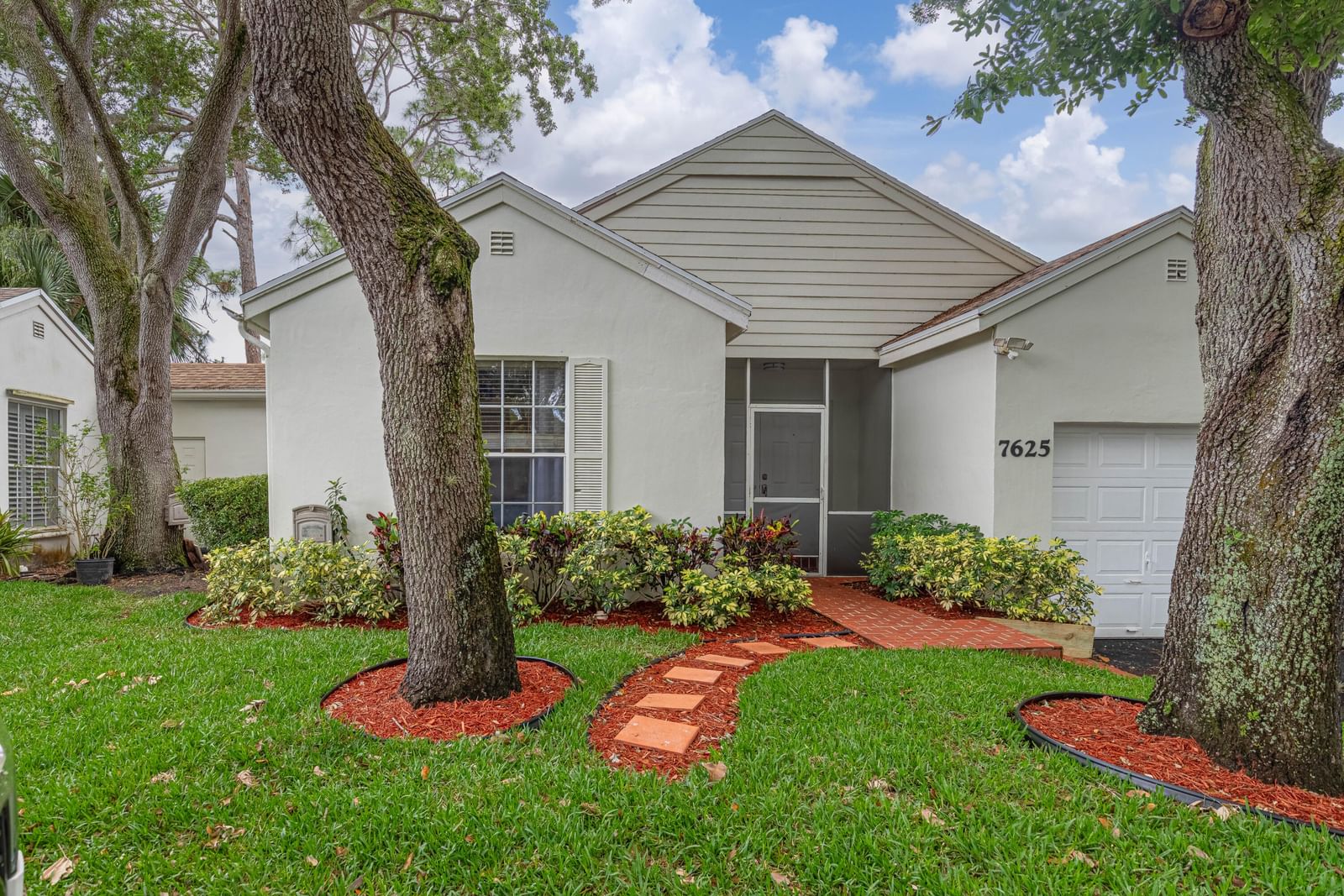 7625 Forest Green Lane, Boynton Beach, FL 33436 photo 3