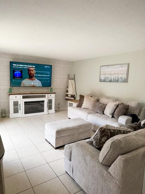 1402 Nebraska Ave #15d, Fort Pierce, FL 34950 photo 5