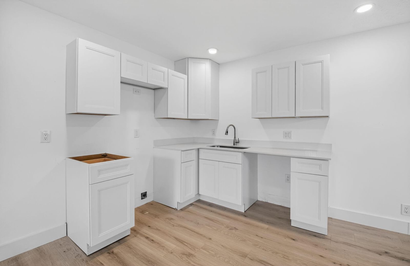 155 Seville G, Delray Beach, FL 33446 photo 5