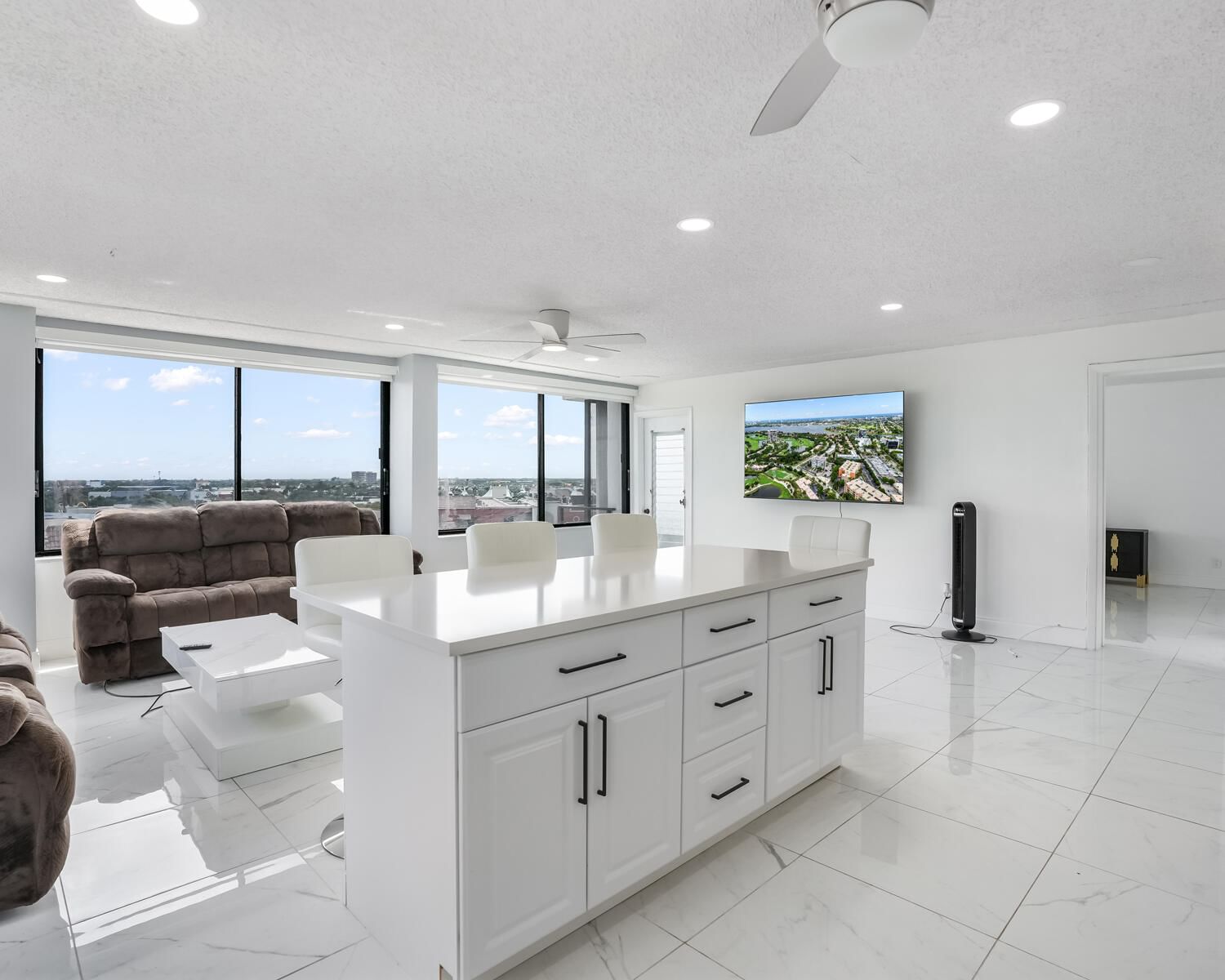1500 Presidential Way #806, West Palm Beach, FL 33401 photo 2