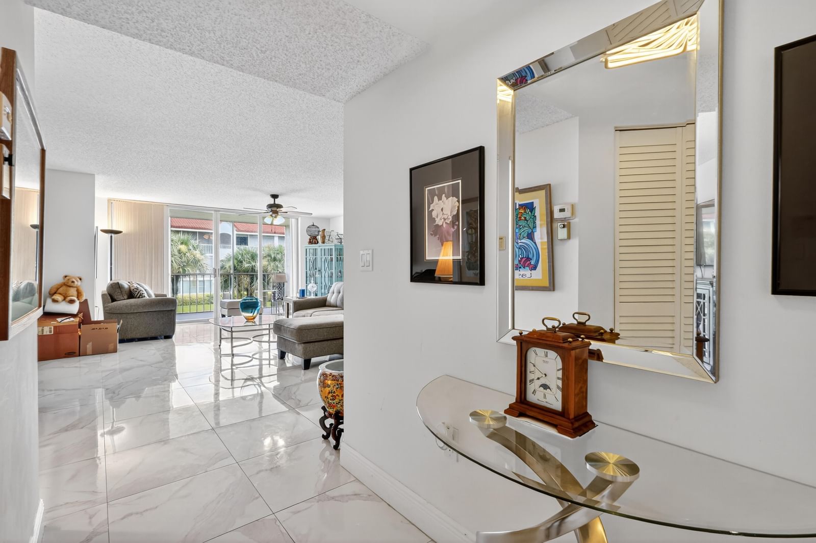 110 Half Moon Circle #D2, Hypoluxo, FL 33462 photo 4