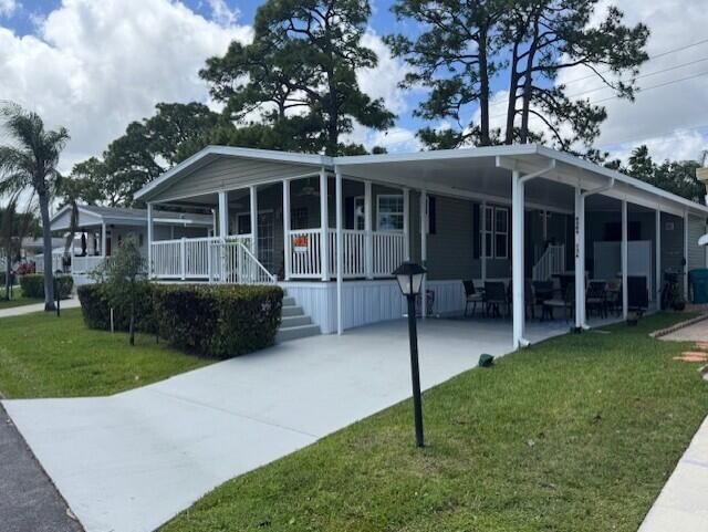 4209 Royal Manor Boulevard #136, Boynton Beach, FL 33436 photo 3