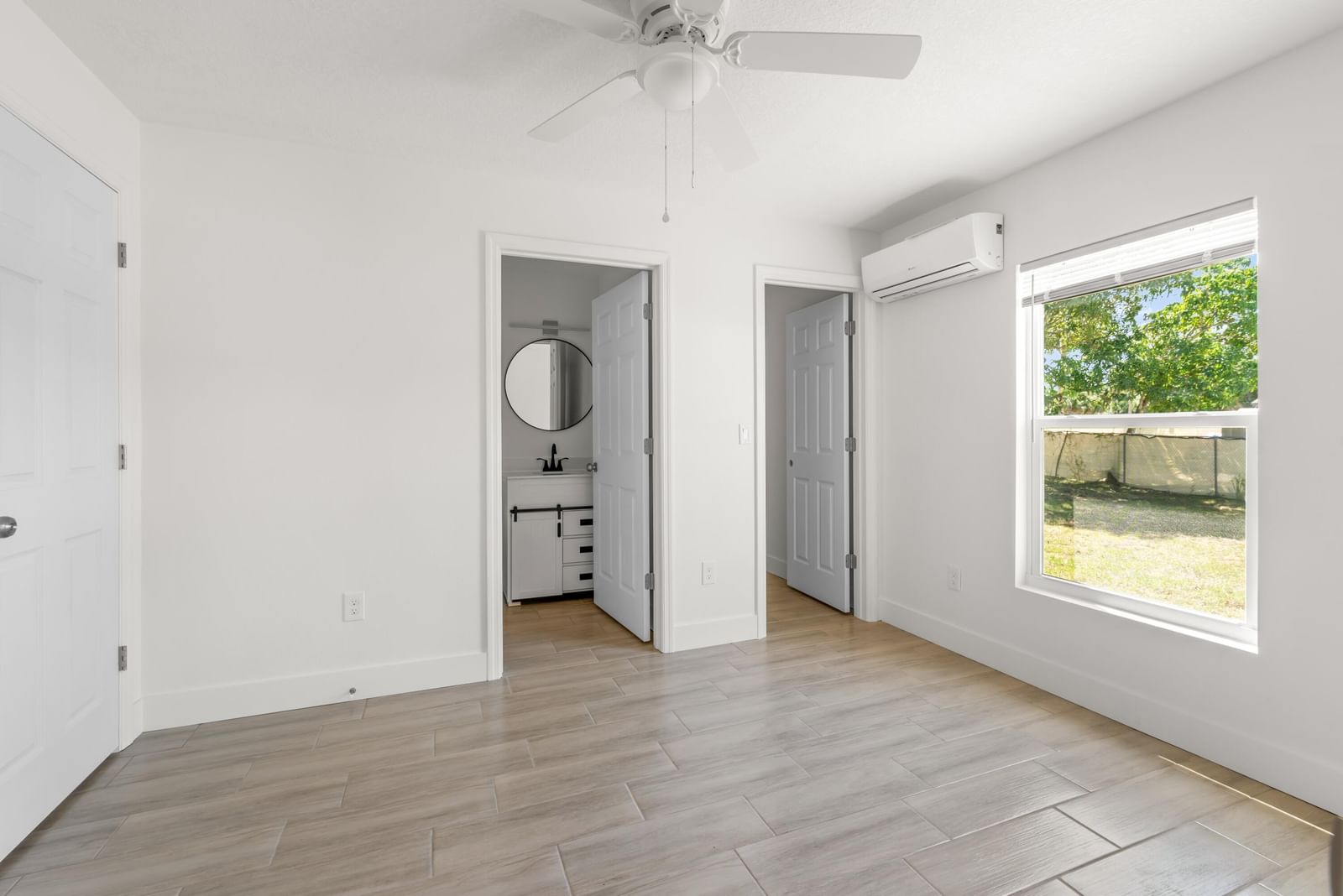 1135 17th Place, Vero Beach, FL 32960 photo 5