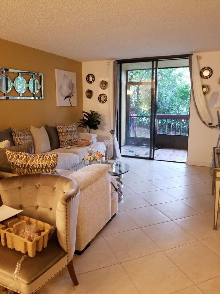 733 SE 1st Way #105, Deerfield Beach, FL 33441 photo 2