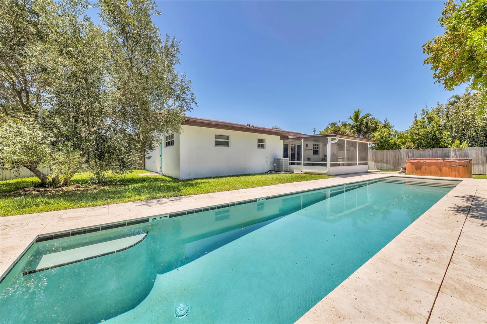 3213 Dover Road, Pompano Beach, FL 33062 photo 2