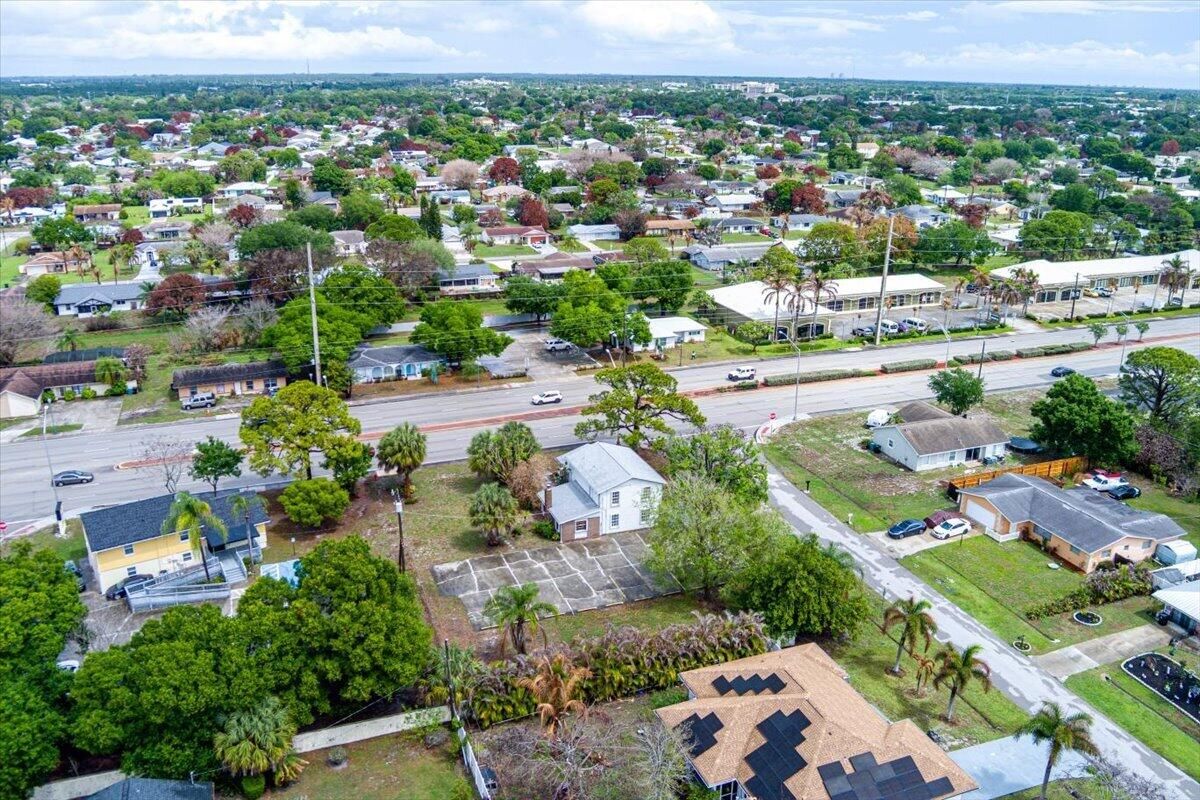 1514 SE Port St Lucie Boulevard, Port St Lucie, FL photo 4