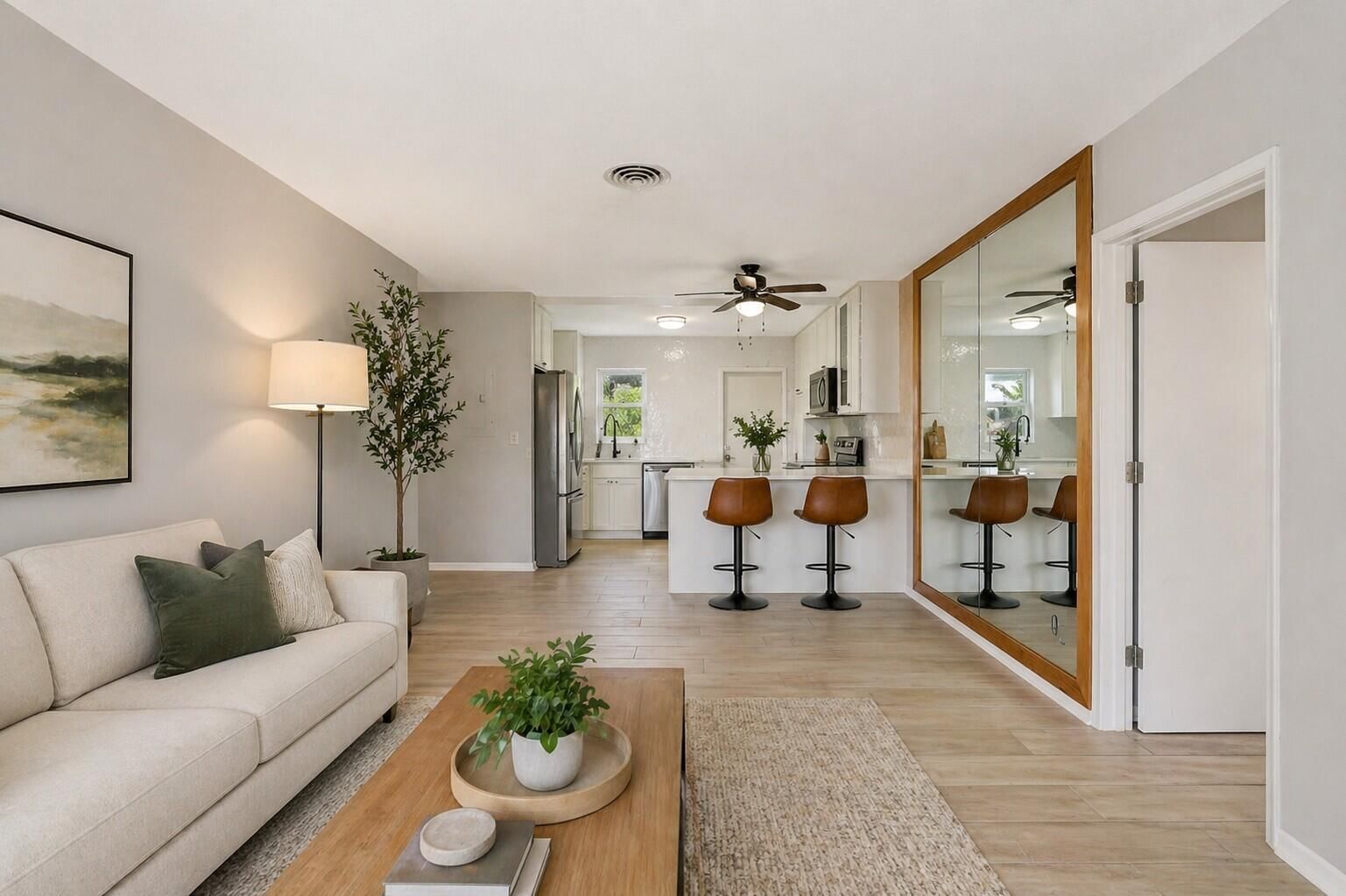 2829 NE 30th Street #302, Fort Lauderdale, FL 33306 photo 2