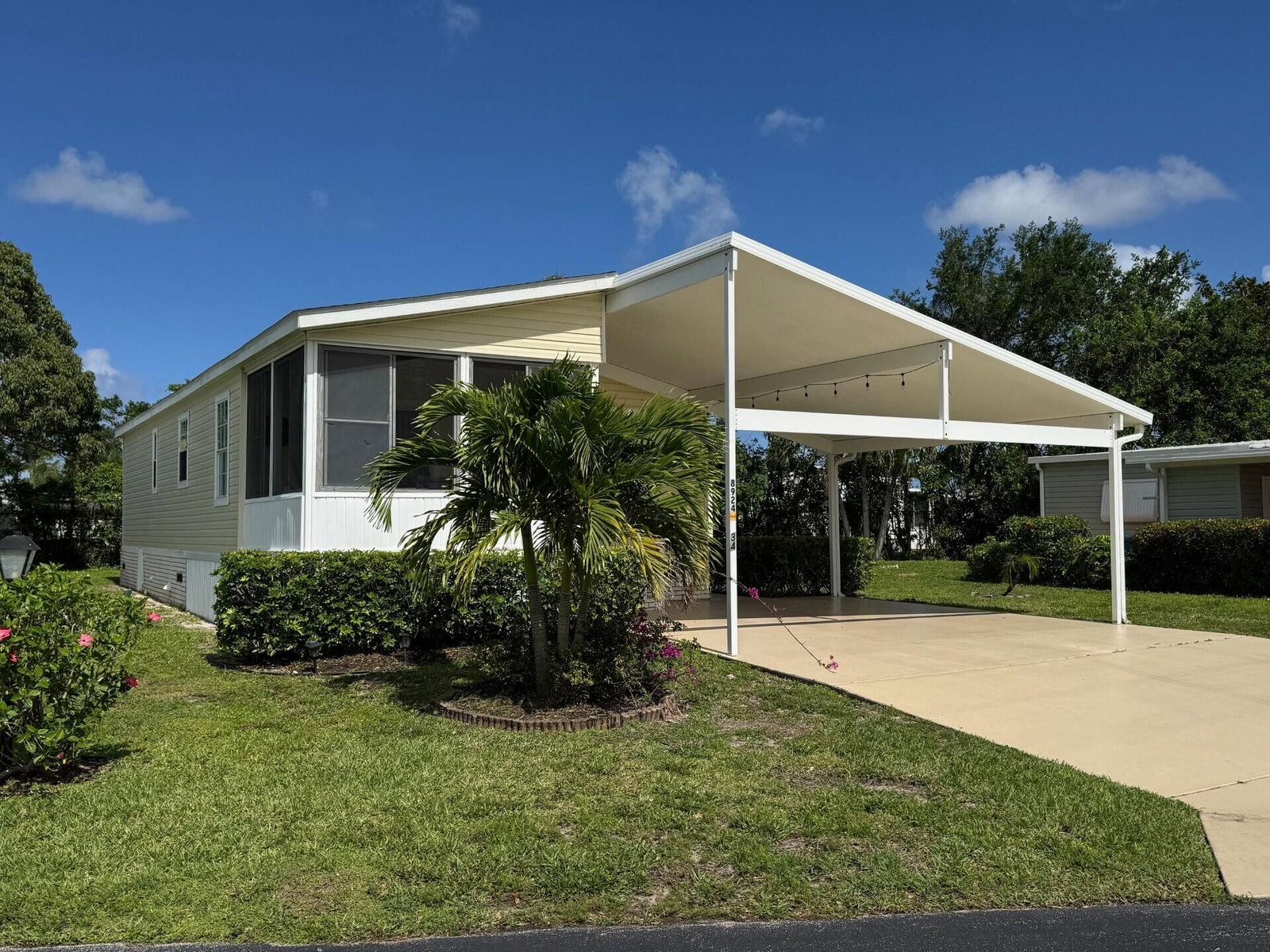8924 Princess Donna Court E, Boynton Beach, FL 33436 photo 2