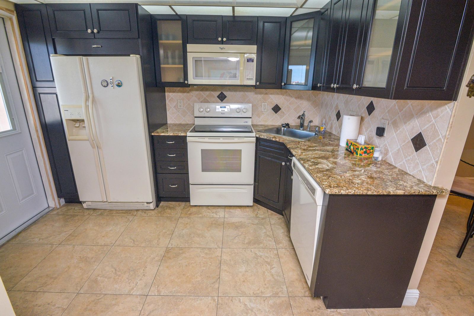 2661 S Course Drive #707, Pompano Beach, FL 33069 photo 3