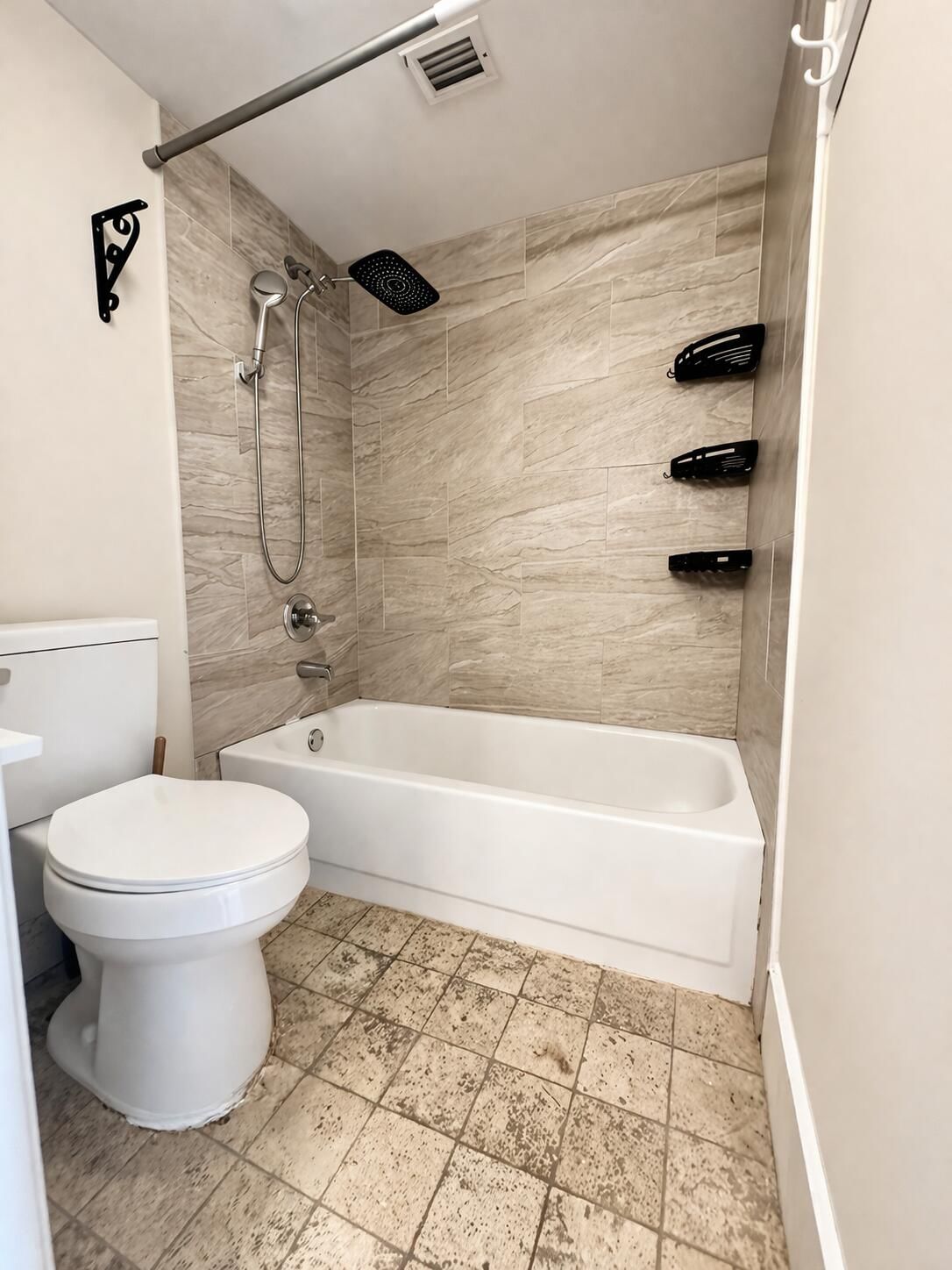 2837 N Course Drive #202, Pompano Beach, FL 33069 photo 4