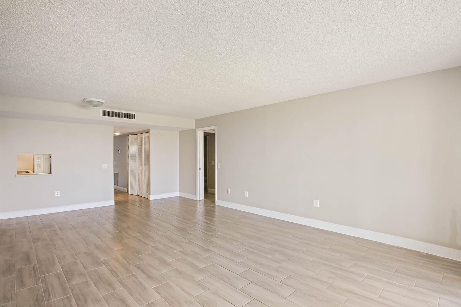 4254 Deste Court #208, Lake Worth, FL 33467 photo 4
