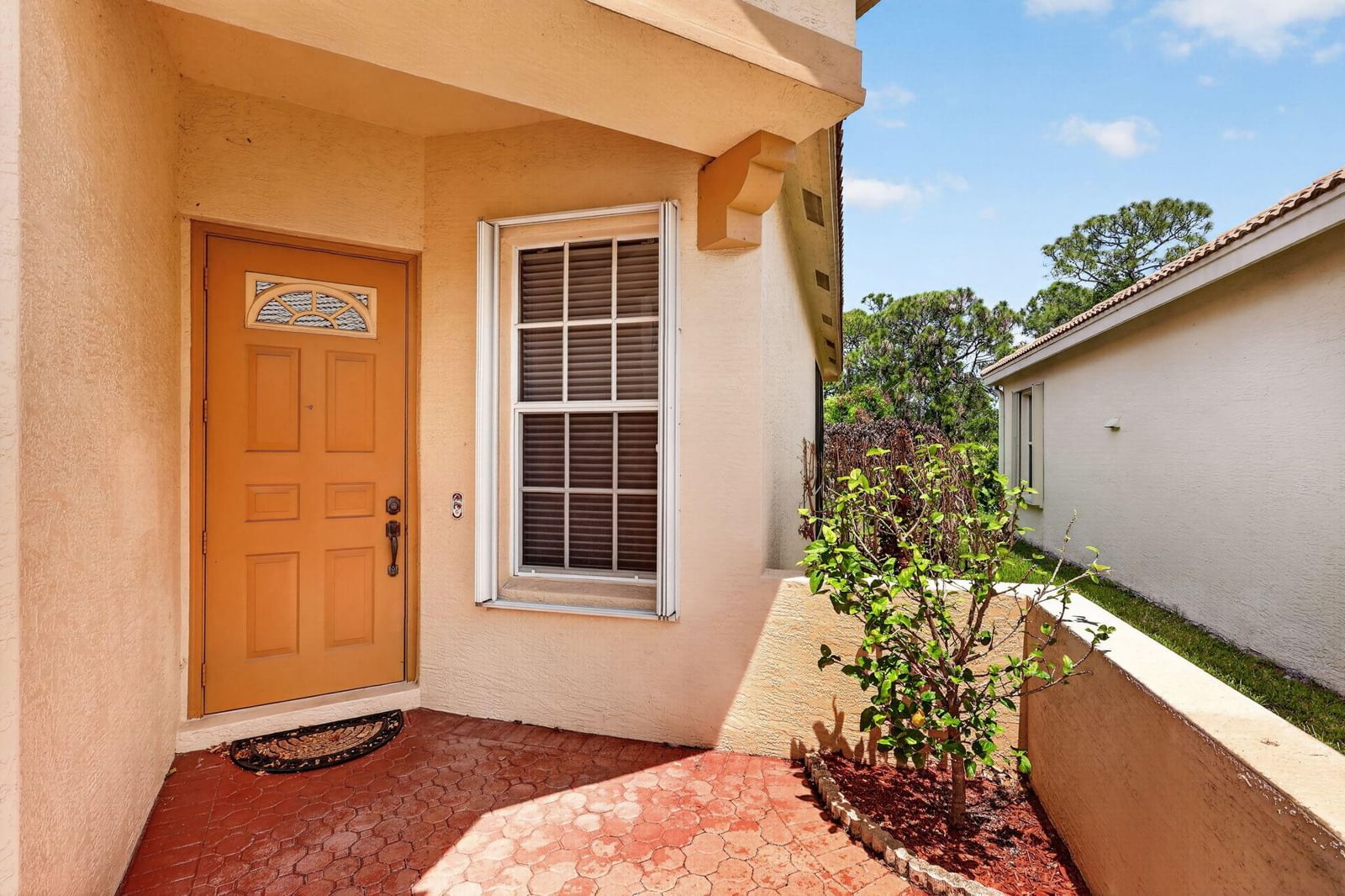 653 SW Munjack Cove, Port St Lucie, FL 34986 photo 5