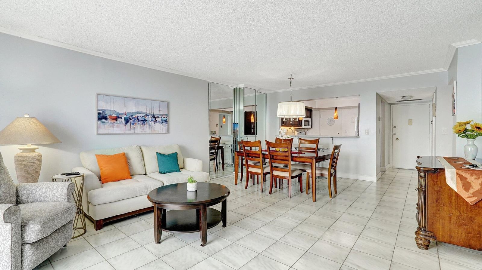 427 Golden Isles Drive #5j, Hallandale Beach, FL 33009 photo 2