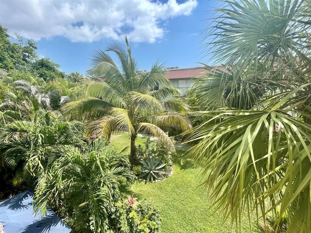 809 W Oakland Park Boulevard #J12, Oakland Park, FL 33311 photo 4