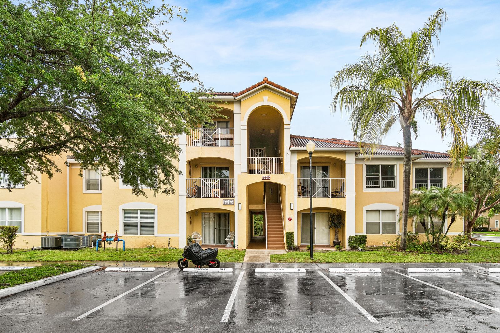 5640 NW 61st Street NW #1411, Coconut Creek, FL 33073 photo 2