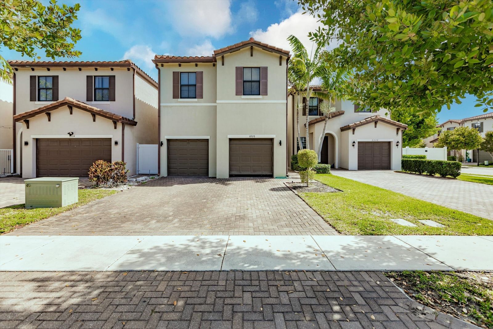 6026 Pine Tree Way #6026, Riviera Beach, FL 33410 photo 3