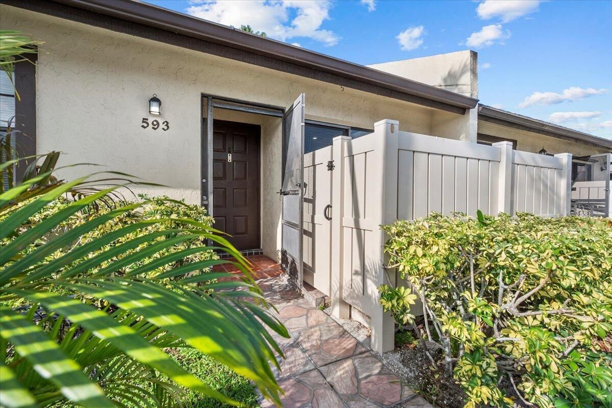 593 Banks Road #593, Margate, FL 33063 photo 4
