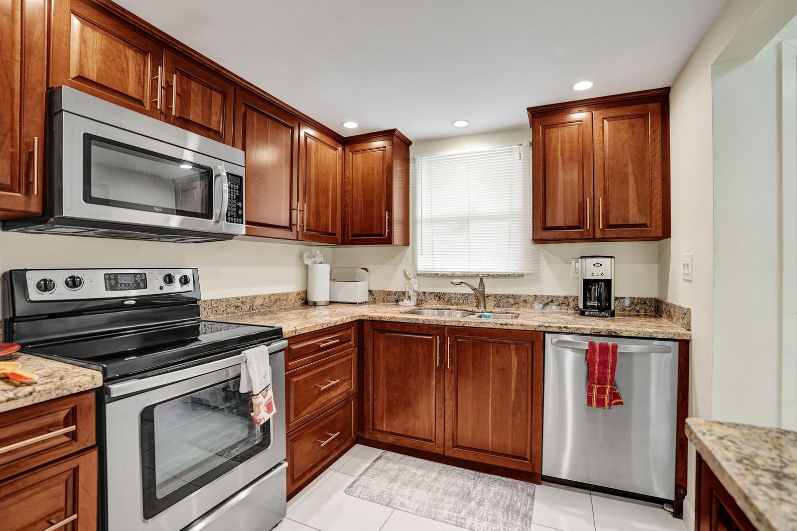 6200 NW 44th Unit # 204 Street #204, Lauderhill, FL 33319 photo 2